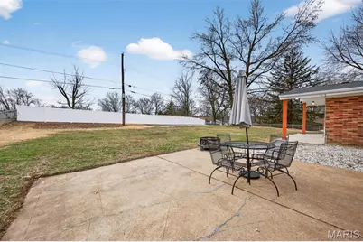 6750 Foxshire Drive, Florissant, MO 63033 - Photo 56