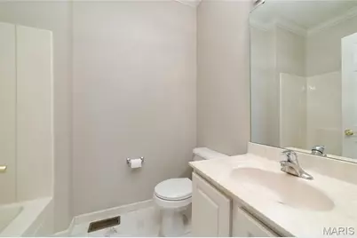 2114 Hawks Landing Drive #S, Lake Saint Louis, MO 63367 - Photo 18