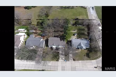 120 Hunters Pointe Drive, Saint Charles, MO 63304 - Photo 48