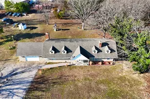 2707 N Service Rd W, Saint Clair, MO 63077 - Photo 2
