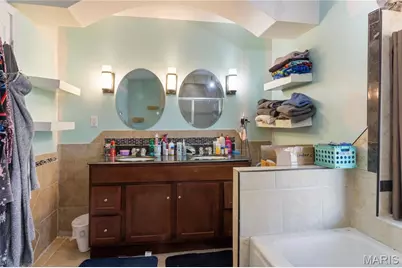 2707 N Service Road W, Saint Clair, MO 63077 - Photo 10