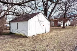 1091 Boone St, Troy, MO 63379 - Photo 10