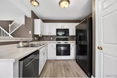 161 Bayhill Village Drive, O'Fallon, MO 63368 - Photo 18