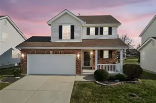 161 Bayhill Village Dr, O'Fallon, MO 63368 - Photo 2