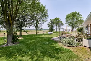 339 White Rd, Hawk Point, MO 63349 - Photo 4