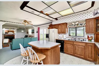 339 White Road, Hawk Point, MO 63349 - Photo 14