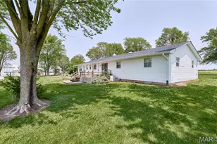 339 White Rd, Hawk Point, MO 63349 - Photo 24