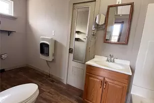 121 S Low St, Frankford, MO 63441 - Photo 10