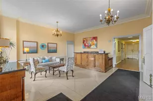 900 S Hanley Rd, Clayton, MO 63105 - Photo 20