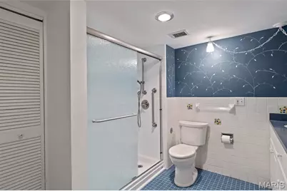 900 S Hanley Road #11B, Clayton, MO 63105 - Photo 18