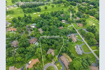 16 Meadowbrook Country Club Estate, Ballwin, MO 63011 - Photo 2
