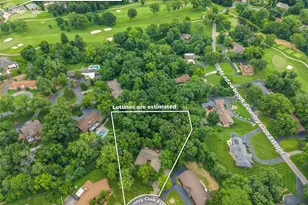 16 Meadowbrook Country Club Estate, Ballwin, MO 63011 - Photo 2