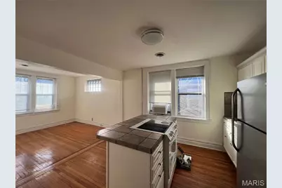 7473 Wise Avenue, Saint Louis, MO 63117 - Photo 8