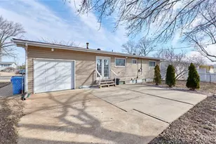 1910 Flamingo Dr, Florissant, MO 63031 - Photo 40