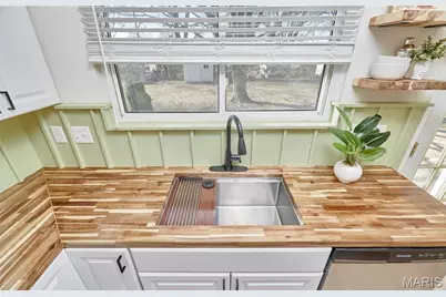 1910 Flamingo Drive, Florissant, MO 63031 - Photo 24