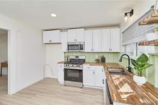 1910 Flamingo Dr, Florissant, MO 63031 - Photo 22