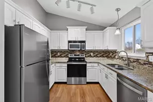 25 September St, Moscow Mills, MO 63362 - Photo 14