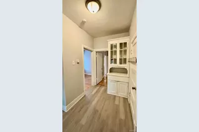 953 Catalpa Street #2F, Saint Louis, MO 63112 - Photo 8