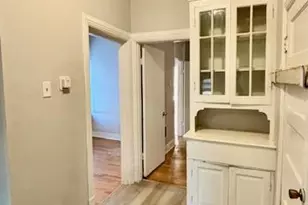 953 Catalpa St, Saint Louis, MO 63112 - Photo 8