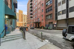 1010 St Charles St, Saint Louis, MO 63101 - Photo 2