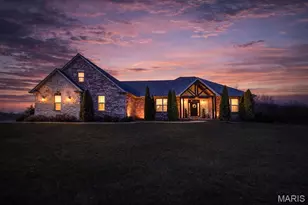 165 Kingsborough Ct, Jackson, MO 63755 - Photo 2