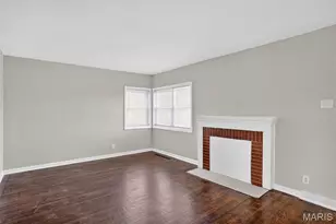 6625 Thurston Ave, Berkeley, MO 63134 - Photo 10
