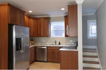 7051 Nashville Avenue, Saint Louis, MO 63117 - Photo 8