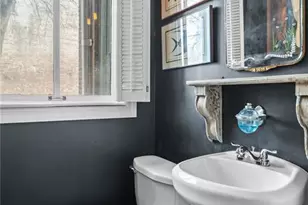 1901 Hickory St, Saint Louis, MO 63104 - Photo 8