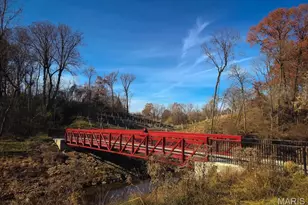 1946 Burlewood Dr, Saint Louis, MO 63146 - Photo 78