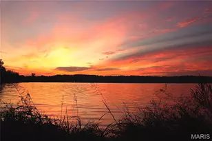 1946 Burlewood Dr, Saint Louis, MO 63146 - Photo 80