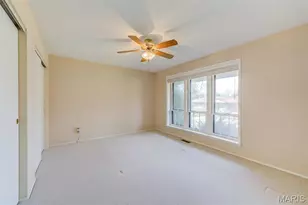 1946 Burlewood Dr, Saint Louis, MO 63146 - Photo 38