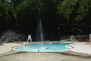 1946 Burlewood Dr, Saint Louis, MO 63146 - Photo 88