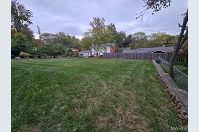 1946 Burlewood Drive, Saint Louis, MO 63146 - Photo 64