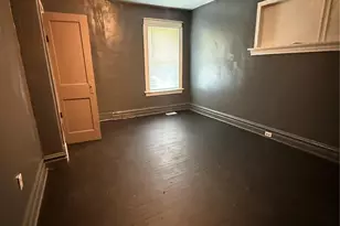 4215 Shreve Ave, Saint Louis, MO 63115 - Photo 2