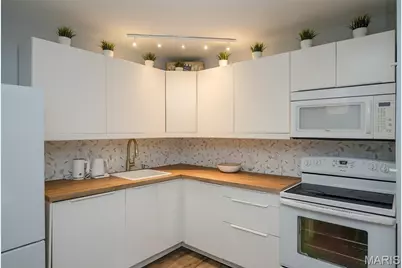 2303 Kratky Road #B, Saint Louis, MO 63114 - Photo 6
