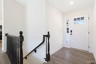 31 Bluestem Ct, Lake Saint Louis, MO 63367 - Photo 2