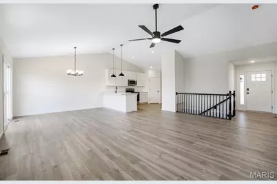 31 Bluestem Court, Lake Saint Louis, MO 63367 - Photo 20