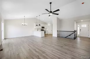 31 Bluestem Ct, Lake Saint Louis, MO 63367 - Photo 20