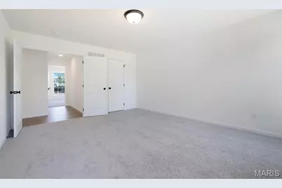 31 Bluestem Court, Lake Saint Louis, MO 63367 - Photo 18