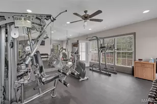 990 Stonecastle Dr, O'Fallon, MO 63366 - Photo 68