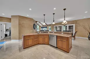 990 Stonecastle Dr, O'Fallon, MO 63366 - Photo 14