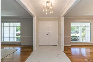 329 Portico Ct, Chesterfield, MO 63017 - Photo 4
