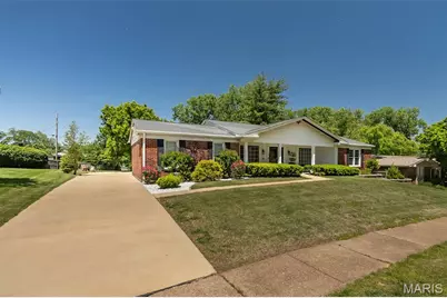 329 Portico Court, Chesterfield, MO 63017 - Photo 2