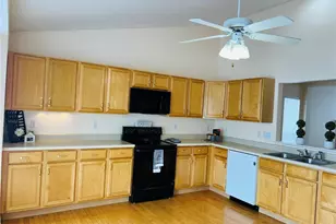 13116 Firtree Ct, Saint Louis, MO 63146 - Photo 10