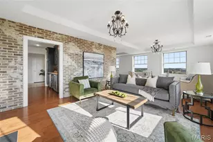 232 N Kingshighway Blvd, Saint Louis, MO 63108 - Photo 2