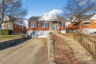 8643 Charlton Ln, Saint Louis, MO 63123 - Photo 6