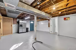 8643 Charlton Ln, Saint Louis, MO 63123 - Photo 38