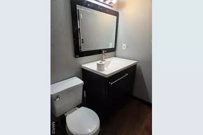 9741 Trescott Avenue, Saint Louis, MO 63114 - Photo 18
