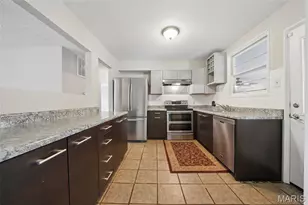 634 Parker Dr, Ballwin, MO 63021 - Photo 8