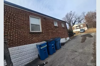 5220 Fletcher Street, Jennings, MO 63136 - Photo 10